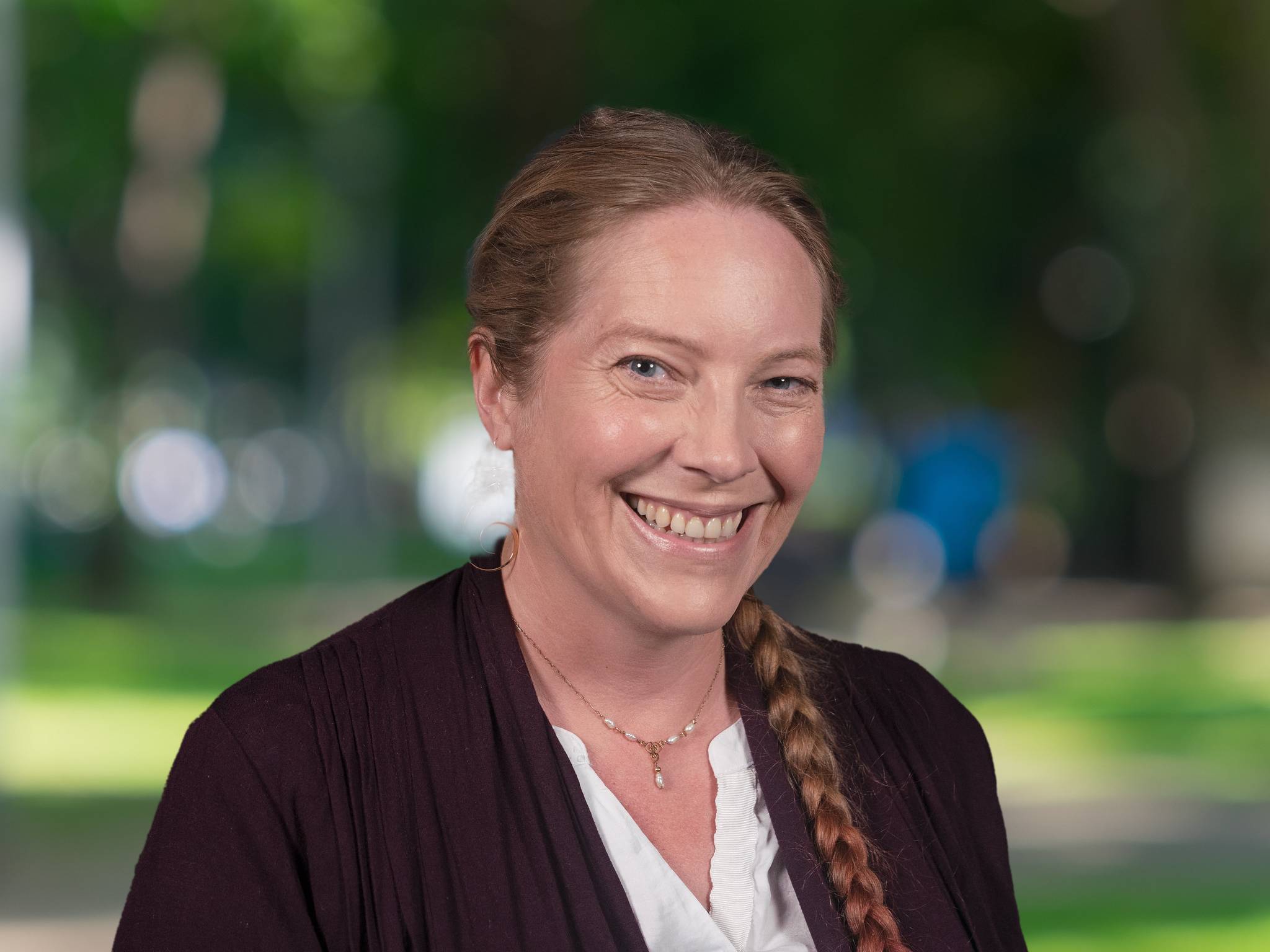 Headshot of Heidi Sieverding