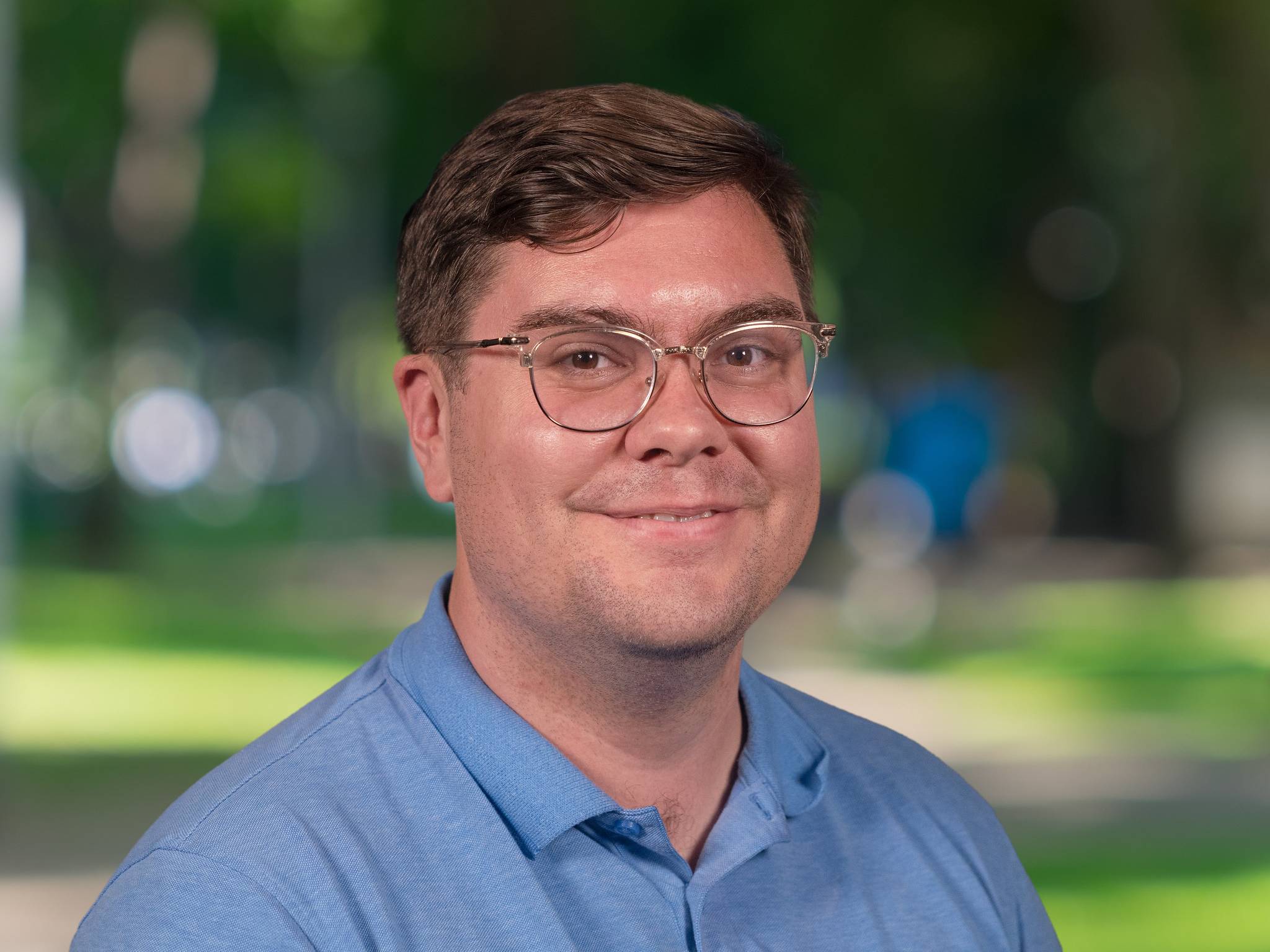 Headshot of Evan Thomas