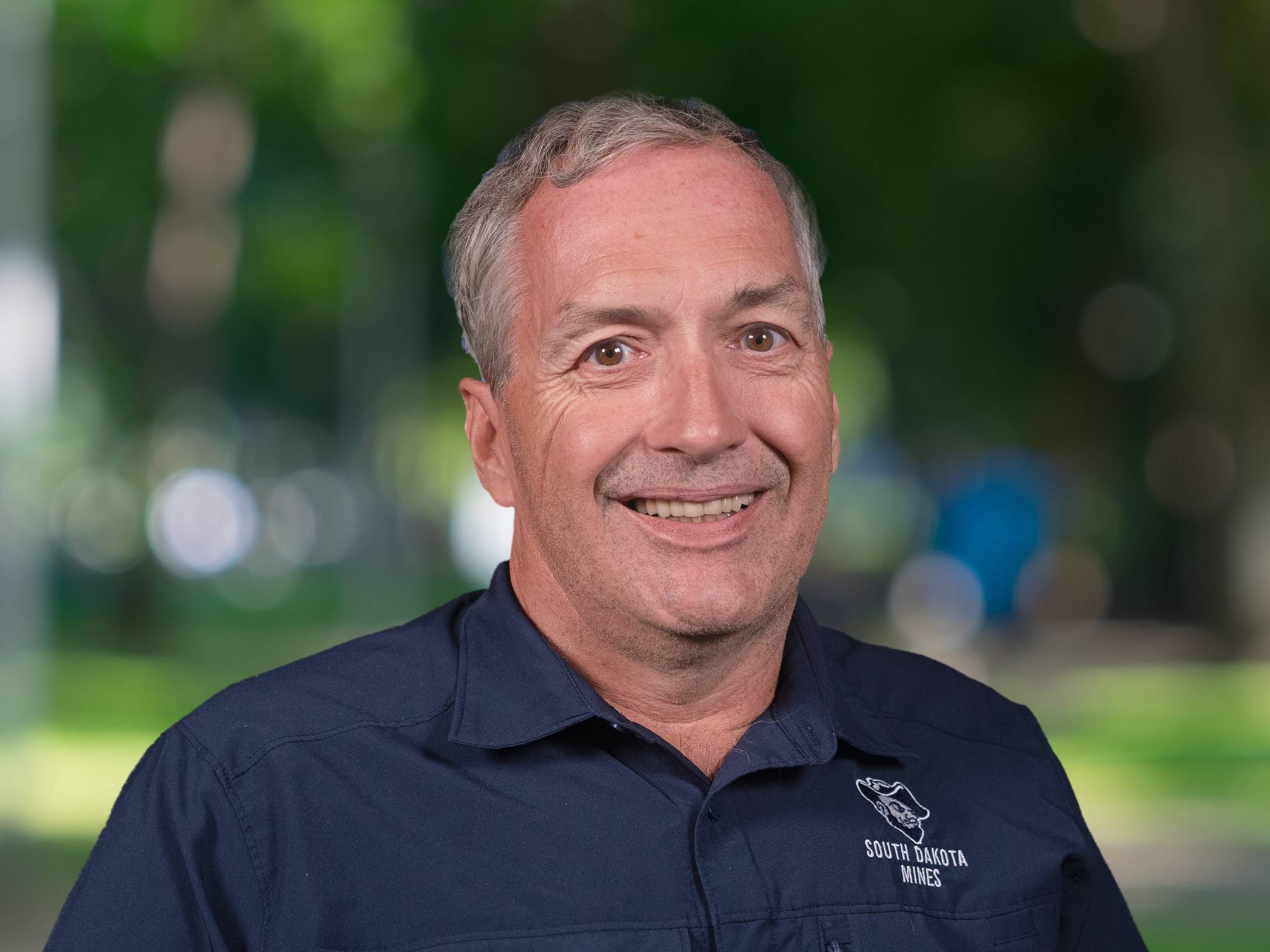 Headshot of Robert Hall