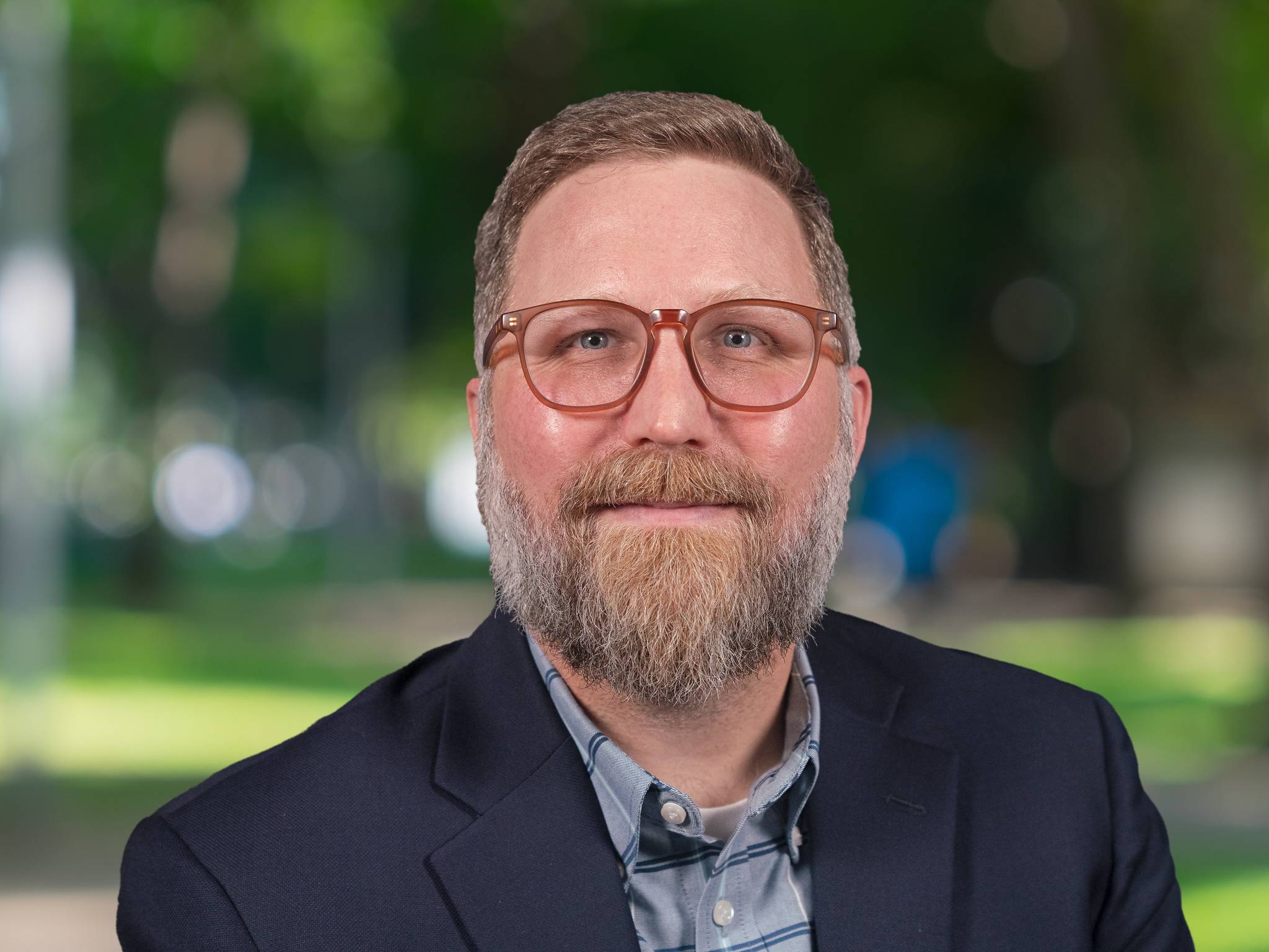 Headshot of Kyle W Knight