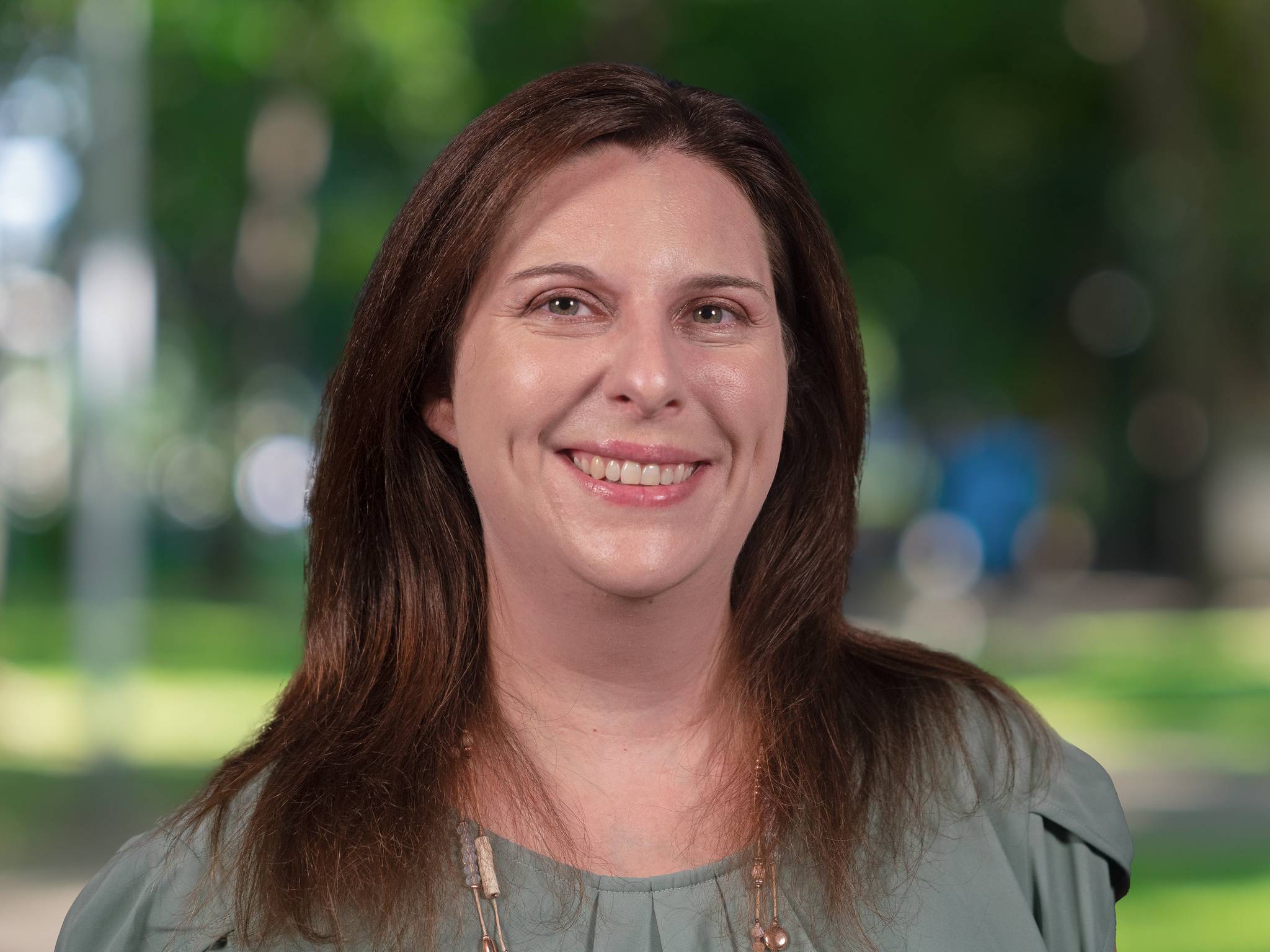 Headshot of Christine Mathews