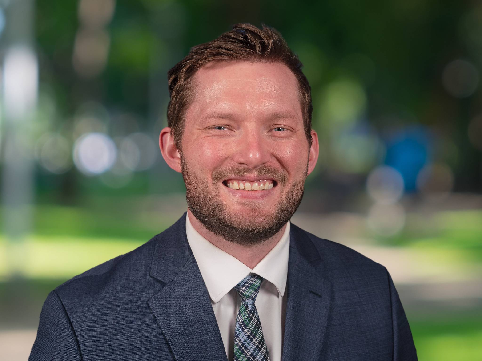 Headshot of Seth Nichols