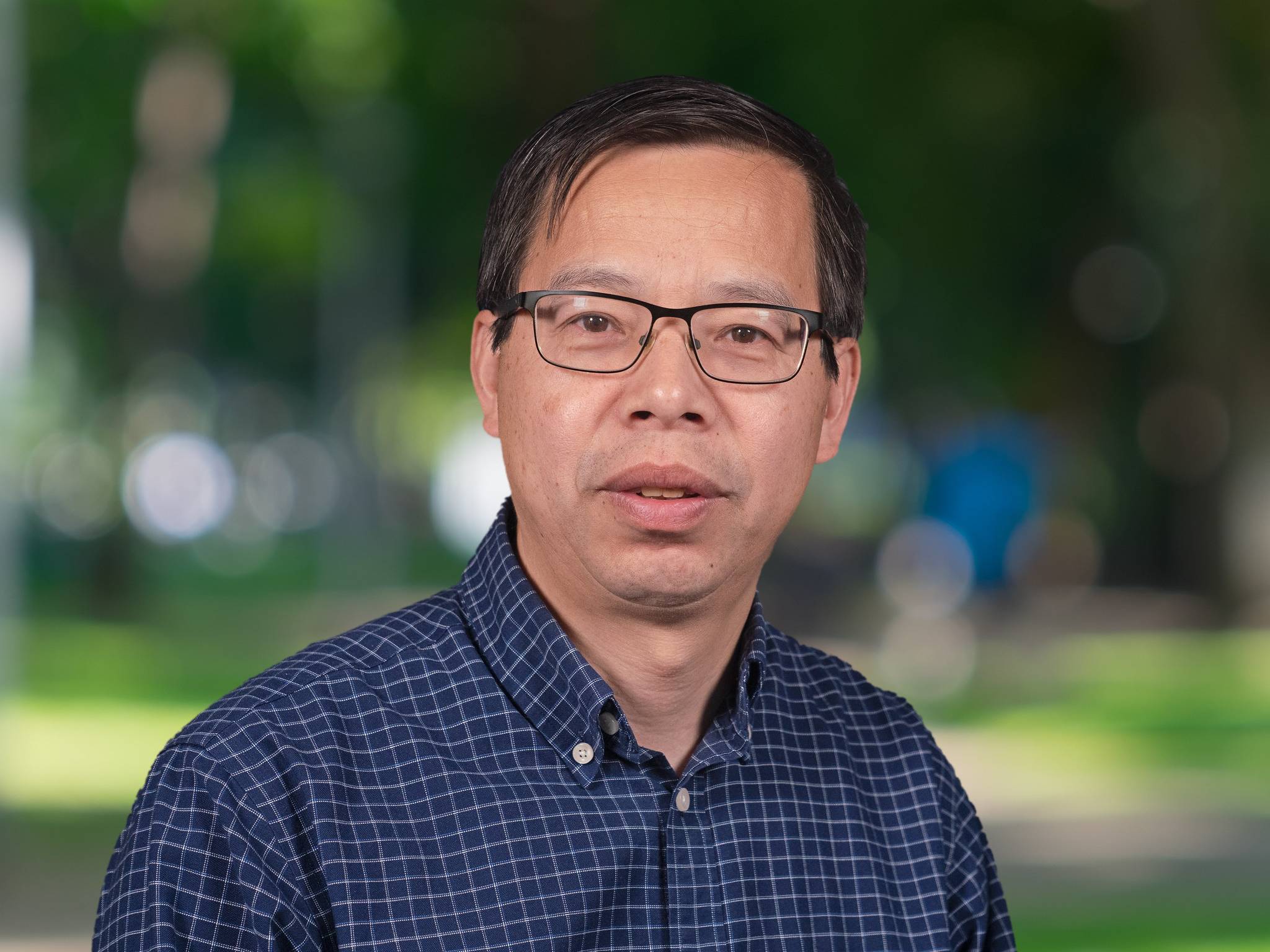 Headshot of Zhengtao Zhu