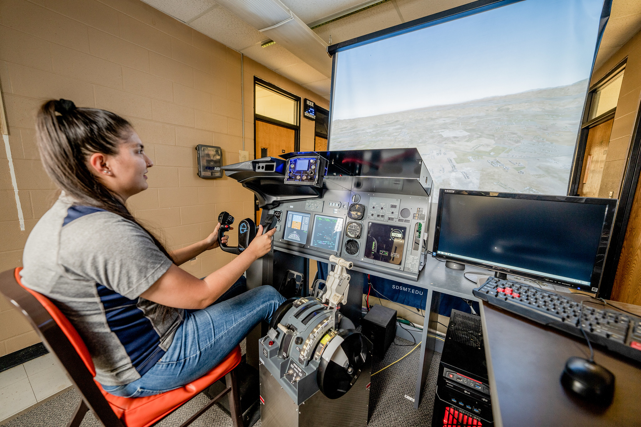 Flight simulator at SD Mines