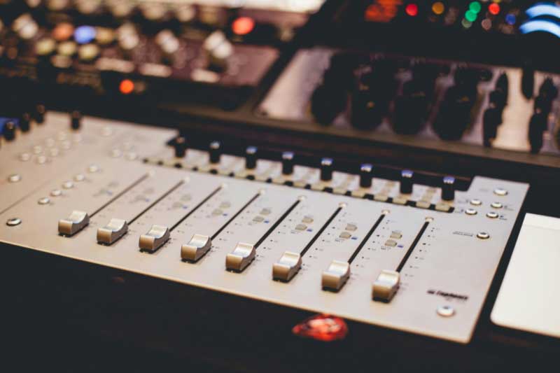 Musical electronics camps page