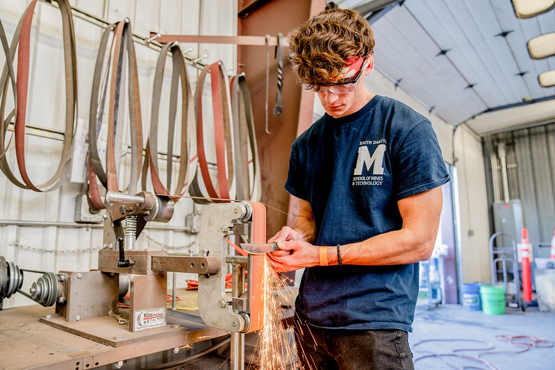 blacksmithing summer camp